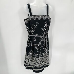 Madison Leigh Dress Women’s 12 Black Floral Tie Belt Sundress Classic Preppy